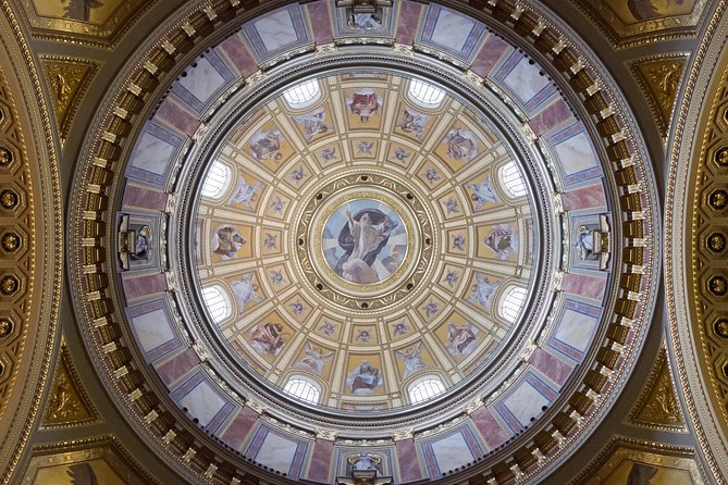 101 things in Budapest - Full Day Tour with Lunch & Metro Pass - St. Stephen’s Basilica and Liberty Square