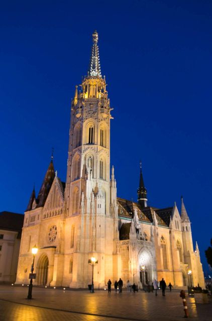 2 Hours Buda Castle Walking Tour - Walk with a Historian - Key points at a glance