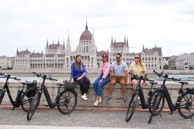 3-Hour Budapest E-Bike Adventure! - A quick look toward Margaret Island