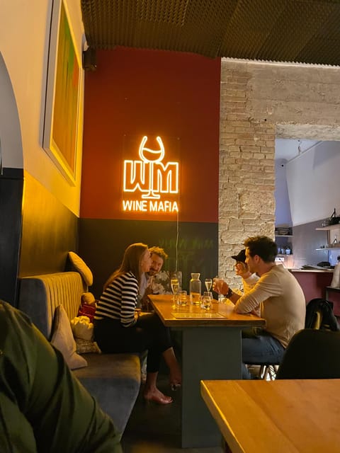 6-Tier Hungarian Wine Tasting at a Cozy Community Table - Local snacks that make the wine easier to understand