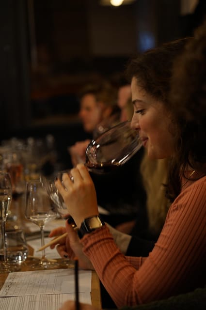 8-Tier Hungarian Wine Tasting in a Cozy Downtown Wine Bar - Why Bortodoor makes Hungarian wine easier to understand