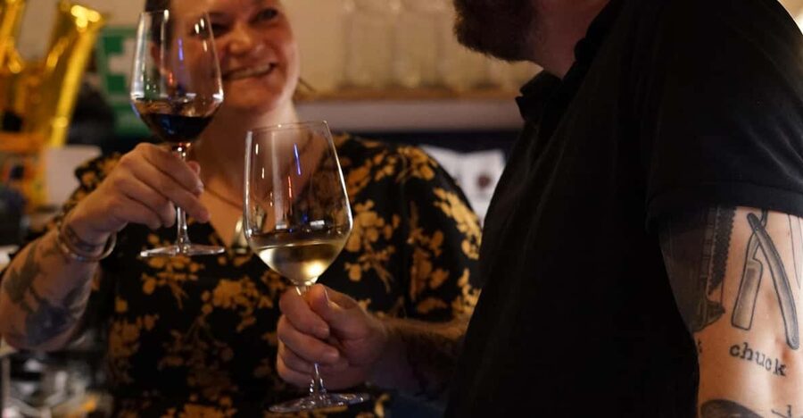 8-Tier Hungarian Wine Tasting in a Cozy Downtown Wine Bar - FAQ