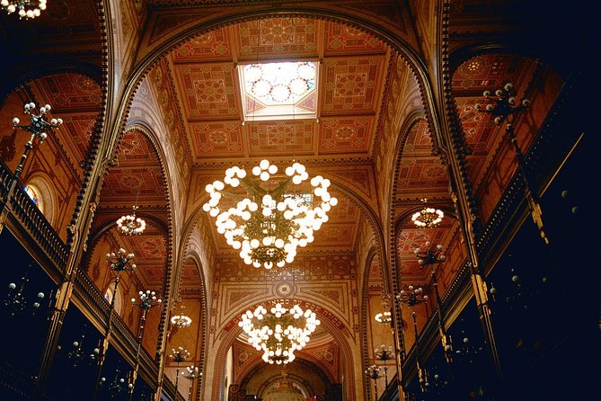 A Journey through Jewish Budapest - Walking Tour - From community life to the Shoes on the Danube