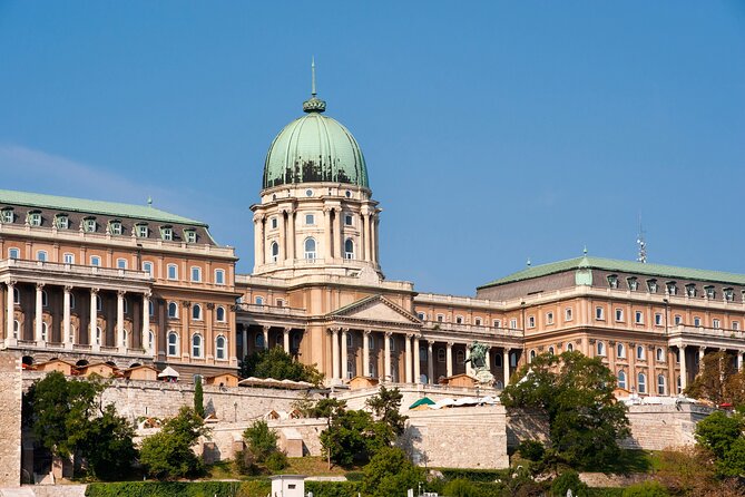 Accessible Budapest Tour - Heroes’ Square and the Millennium Monument
