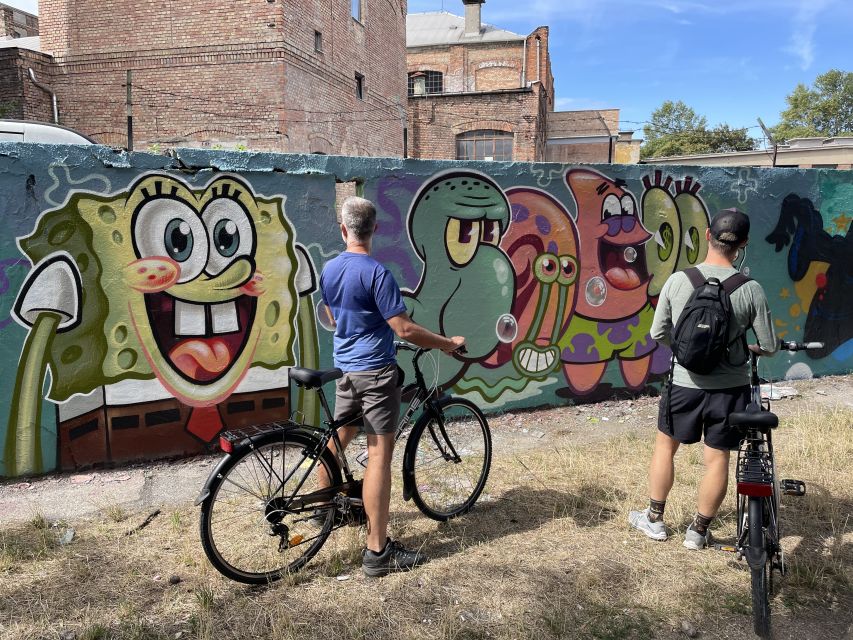 Alternative Bike tour: Graffiti Wall and Peace - Meeting Budapest’s legal graffiti wall
