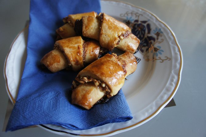 Authentic Jewish Cooking Class by a Professional chef - Cooking Jewish Budapest food with Chef Marti