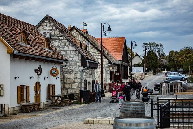 Be a movie star! Film Tour, Escape room, in Budapest and Etyek - Lunch and five wines at an Etyek estate