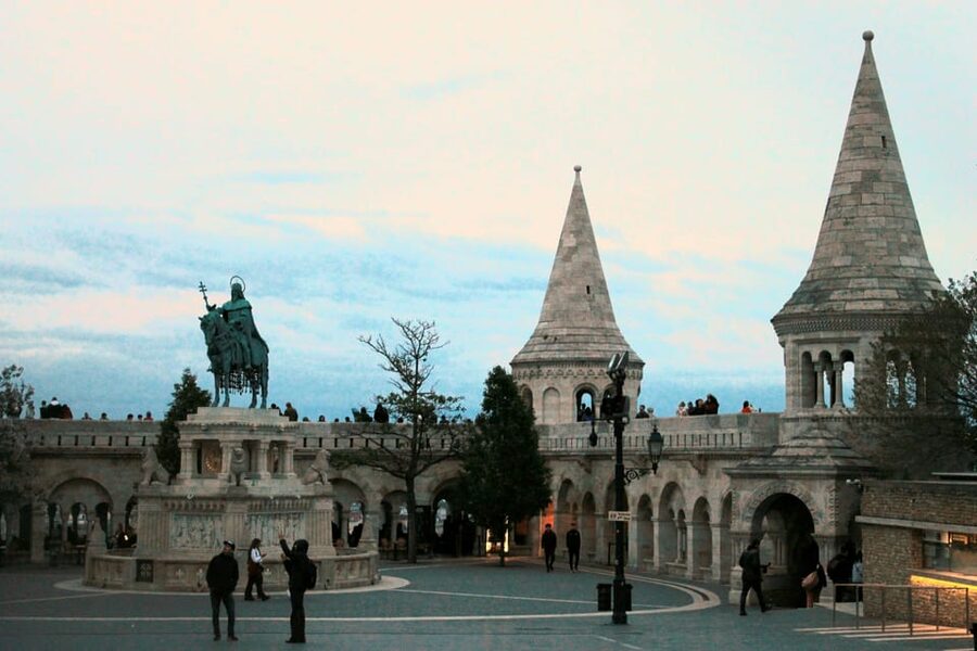 BloodThirsty Hungary: Walking tour & Dark Historical Stories - Key points to know before you book