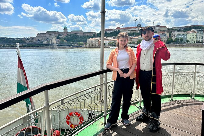 Bottomless Brunch and Cruise with Prosecco in Budapest - Should you book the Gróf Széchényi brunch cruise?