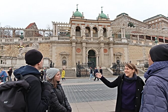 Buda Castle Private Walking Tour: A Kingdom of Many Nations - Why Castle Hill works best with a guide