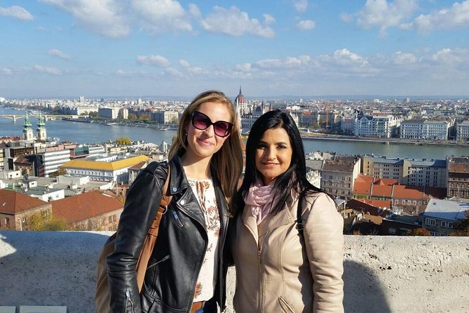 Buda Castle Private Walking Tour: A Kingdom of Many Nations - Meeting your guide near Bécsi kapu tér