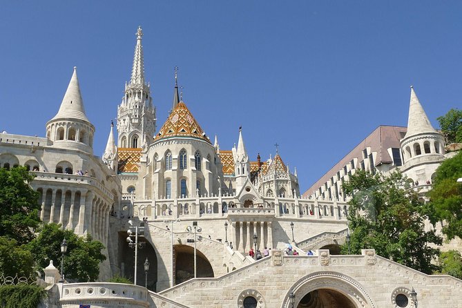 Buda Castle Private Walking Tour: A Kingdom of Many Nations - Vienna Gate and the walk toward Old Buda