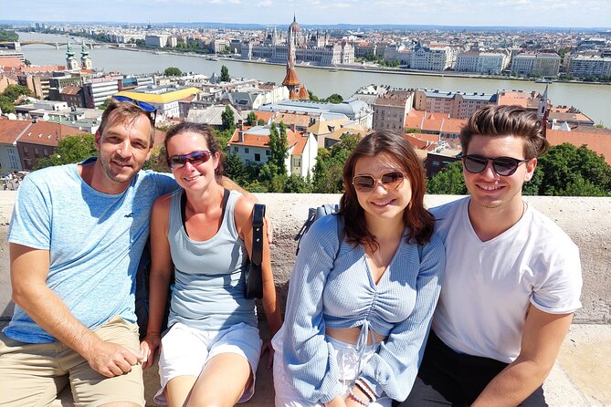 Buda Castle Private Walking Tour: A Kingdom of Many Nations - The guides and the kind of explanation to expect