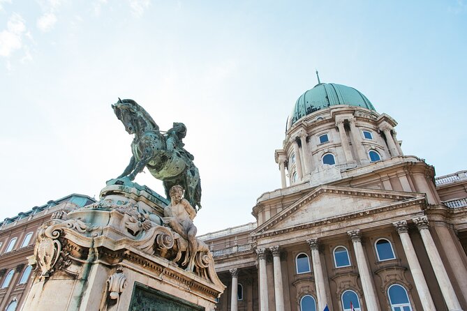 Buda Castle's Secrets with a Historian - Sándor Palace and the modern seat of power