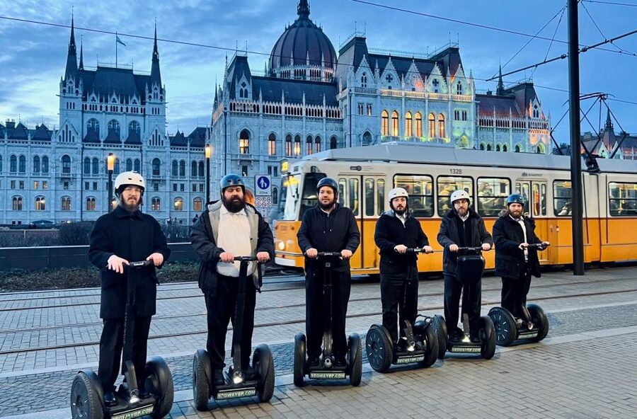 Budapest: 1 Hour Instagram Segway Tour - Starting at Segway BP and getting ready