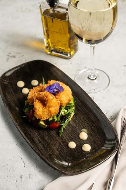 Budapest: 2-Course Dinner for 2 on a Boat Restaurant - Is $121 good value for two?