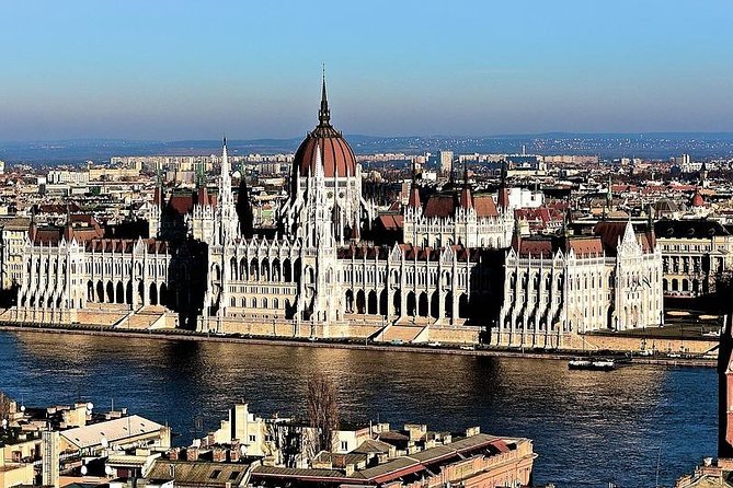 Budapest: 3-Hour Live-guided Bus Tour and 1-hour River Cruise - Taking the Danube cruise from Dock 6