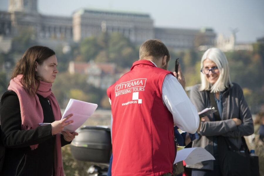 Budapest: 3-Hour Trabant Sightseeing Tour - You can choose a more traditional city tour