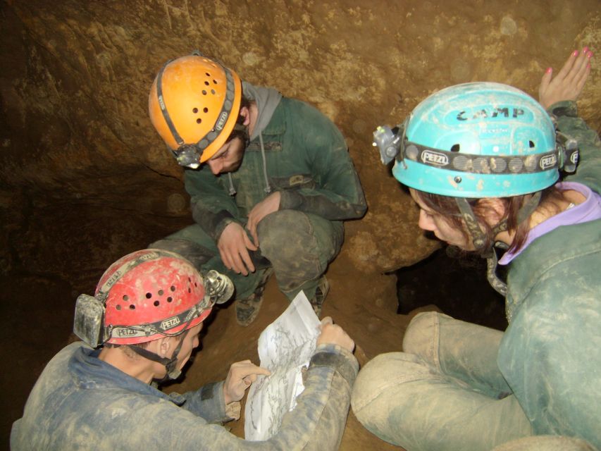 Budapest: Adventure Caving Tour with Guide - The geological story behind the formations