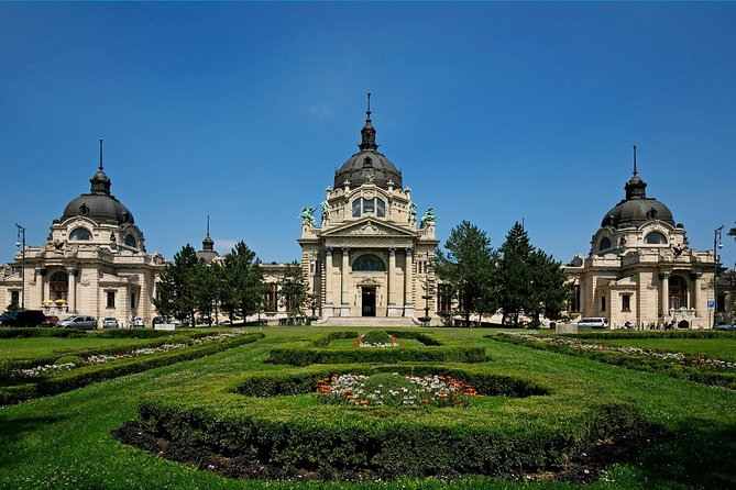 Budapest All in One Small Group Walking Tour with Strudel Stop - Heroes’ Square puts Hungary’s story in stone
