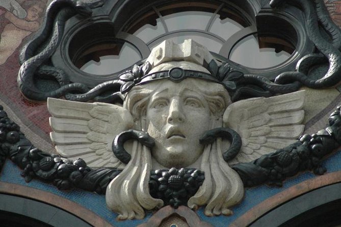 Budapest Art Nouveau Walking Tour - Thonet House and the role of Zsolnay ceramics