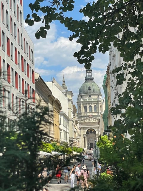 Budapest: Assist the Authorities Outdoor Escape Room Game - Who will enjoy this Budapest game?