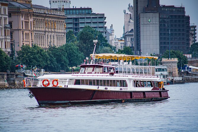 Budapest Audio Guide Cruise with Day, Sunset and Night Options - Petőfi Bridge, the National Theatre, and Bálna