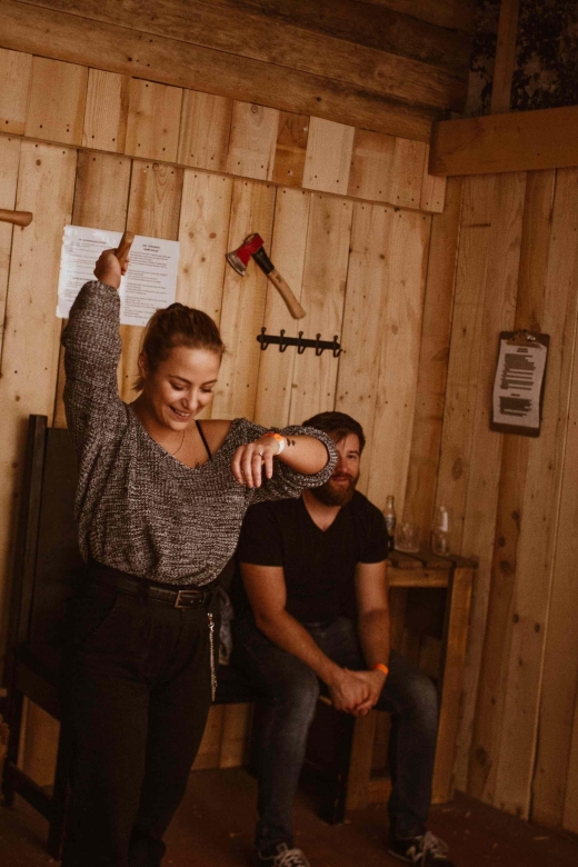Budapest: Axe Throwing Experience - Key points to know