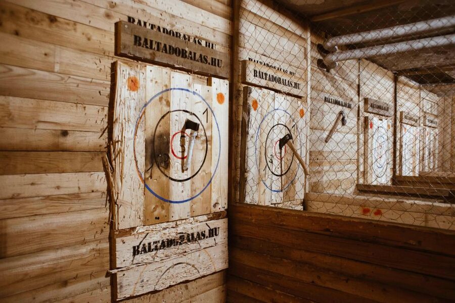 Budapest: Axe Throwing Experience - Is $24 good value for one hour?