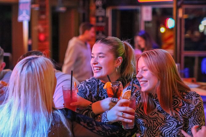 Budapest: Bar Crawl Tour with Drinks and Shots Included - Key points before you book