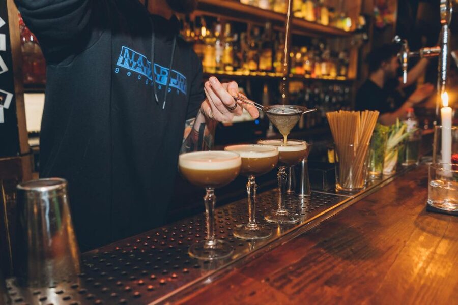 Budapest: Bar Crawl with a Local Guide - Stop 2: Klauzál tér and 50 minutes of stories
