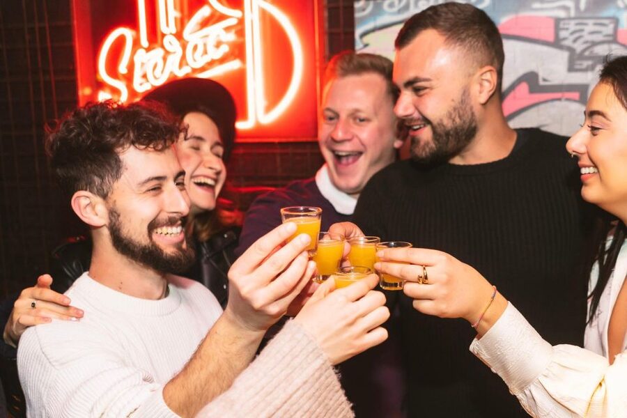 Budapest: Bar Crawl with a Local Guide - Stop 1: Budapest Eye and the opening toast