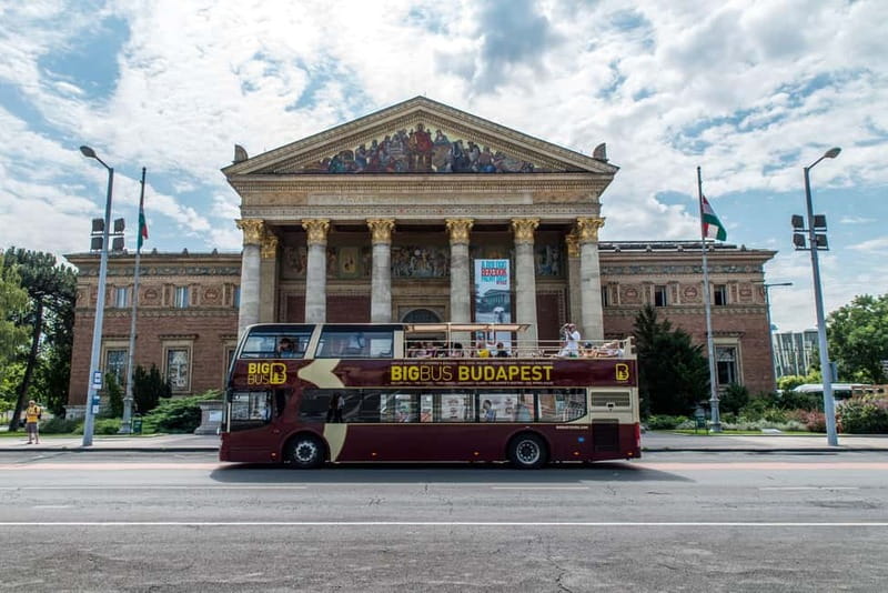 Budapest: Big Bus Hop-On Hop-Off Tour & Danube River Cruise - Practical problems to plan around