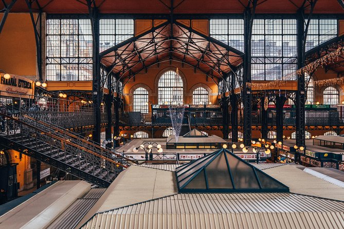 Budapest: Book A Local Host - The local perspective, with room for serious questions
