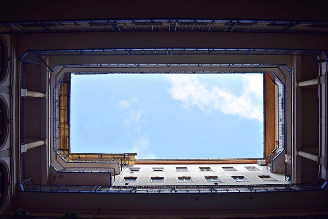 Budapest: Book A Local Host - Booking details that affect your decision