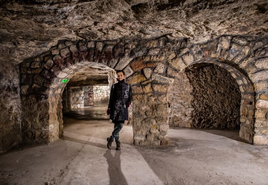 Budapest: Buda Castle Cave Tour - Medieval cellars and centuries of practical use