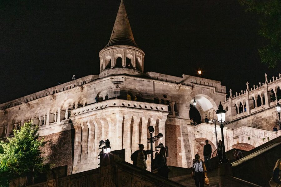 Budapest: Buda Castle District Vampires and Myths Night Tour - Why Buda Castle works so well after dark