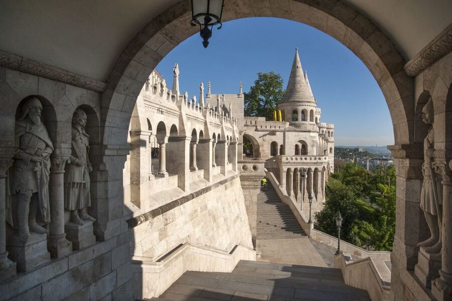 Budapest: Buda Castle District Walking Tour - Why Buda Castle District works best on foot