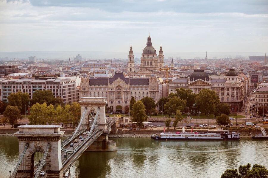 Budapest: Buda Castle Walk with Saint Stephen's Hall - Key points at a glance