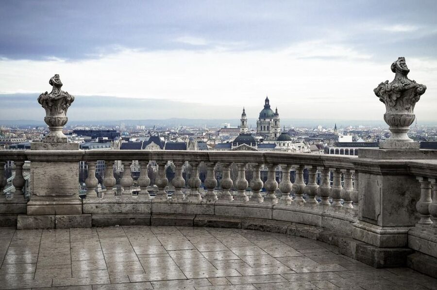 Budapest: Buda Castle Walking Tour in German - Fisherman’s Bastion and the Danube panorama