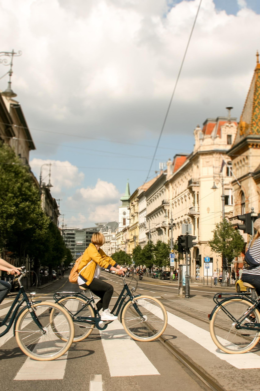 Budapest by Bike - 1 Day Bike Rental (9am-6pm) - Starting near the Grand Market Hall
