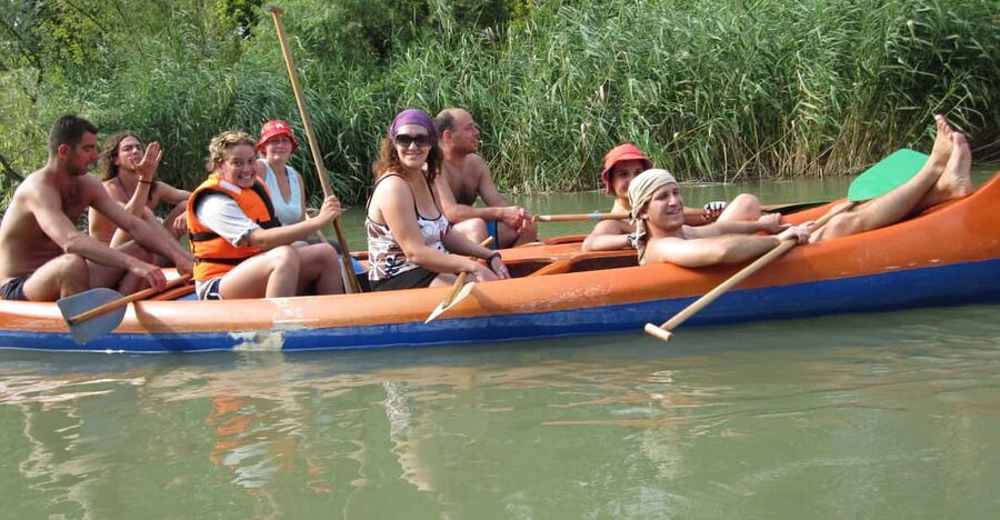 Budapest: Canoeing the Danube w or wo Sauna or Danube Beach - Two hours on the Danube, with islands and swim stops