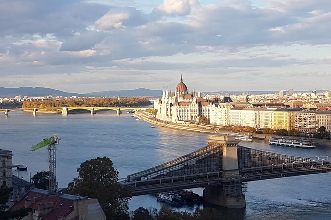 Budapest: Castle District Walking Tour - Ottoman connections and Gül Baba’s pilgrimage site