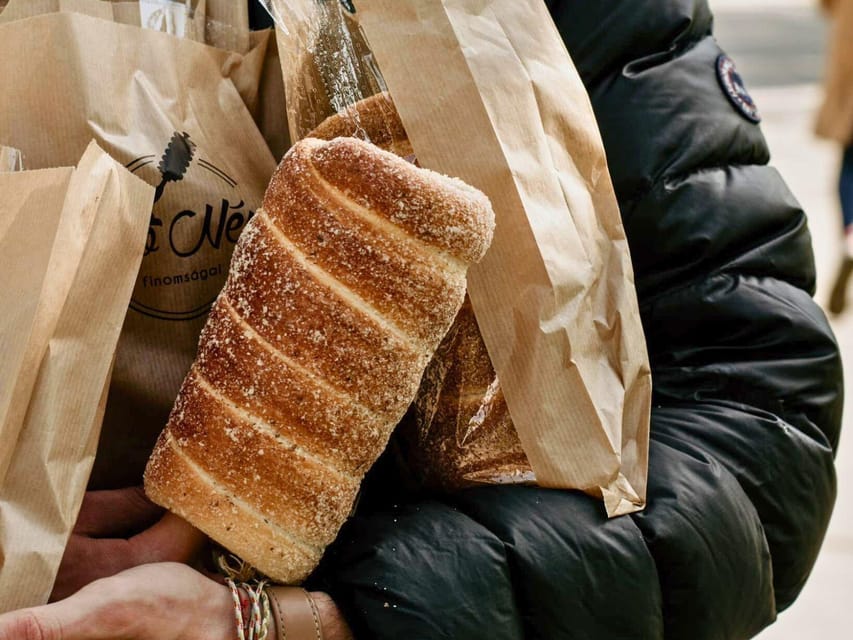 Budapest: Chimney Cake Workshop in City Park - Why this one-hour class works in Budapest