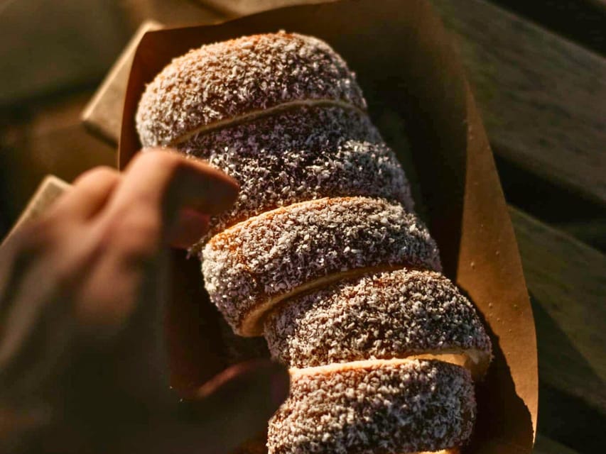 Budapest: Chimney Cake Workshop in City Park - Group size, timing, and the overall pace