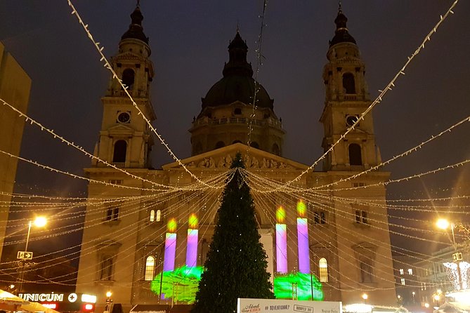 Budapest Christmas Market Tour with Basilica visit & Chimney cake - Who will enjoy this Christmas market tour