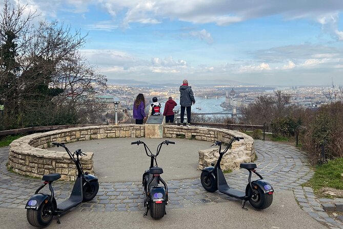 Budapest Citadel Tour on E-Scooter with The Best Panoramic Views - Why this short ride works so well in Budapest