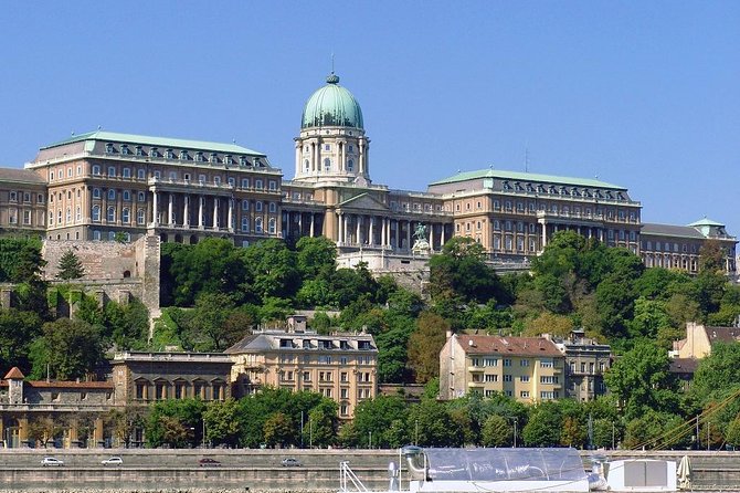 Budapest City Sightseeing Half-Day Tour - Crossing Margaret Bridge between Buda and Pest