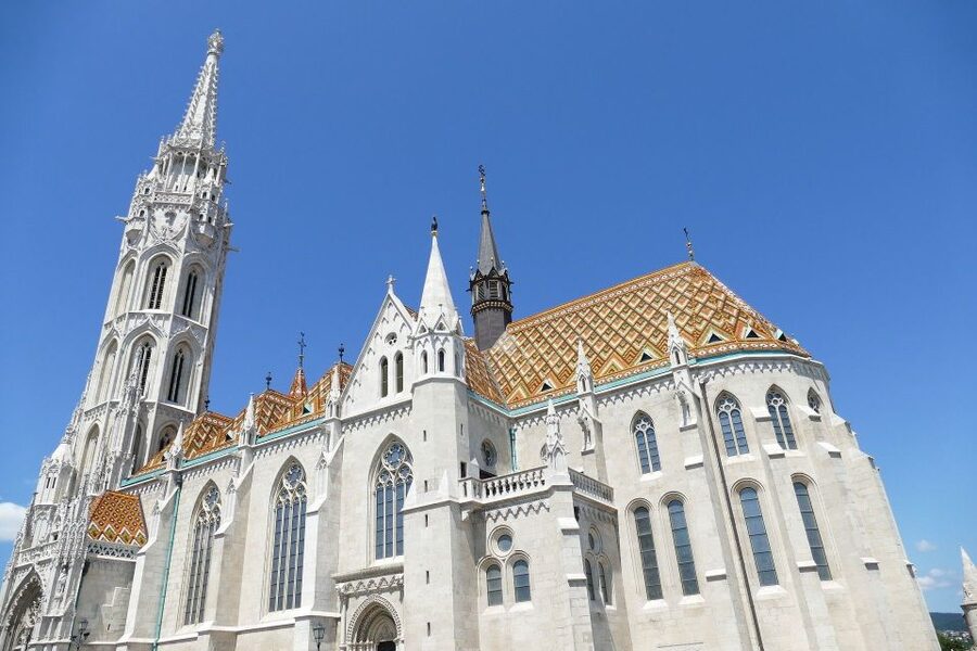 Budapest: Classical Music Concerts in Matthias Church - What the acoustics feel like from the pews