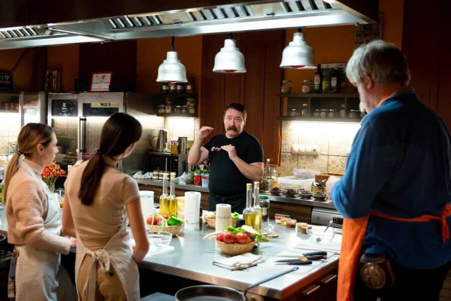 Budapest: Cooking School – Hungarian Menu & Local Market - Starting with paprika at Central Market Hall